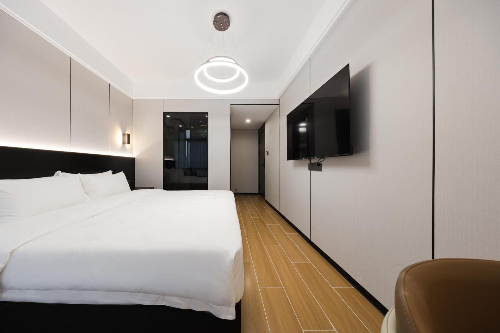 Yoomanjoo Hotel - Guangzhou Taikoo Hui Zhengjia Plaza Shipaiqiao Metro Station Branch - Canton Fair מראה חיצוני תמונה